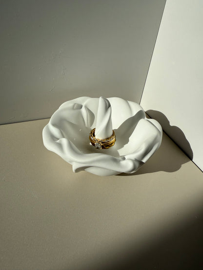 Ring Holder Flower