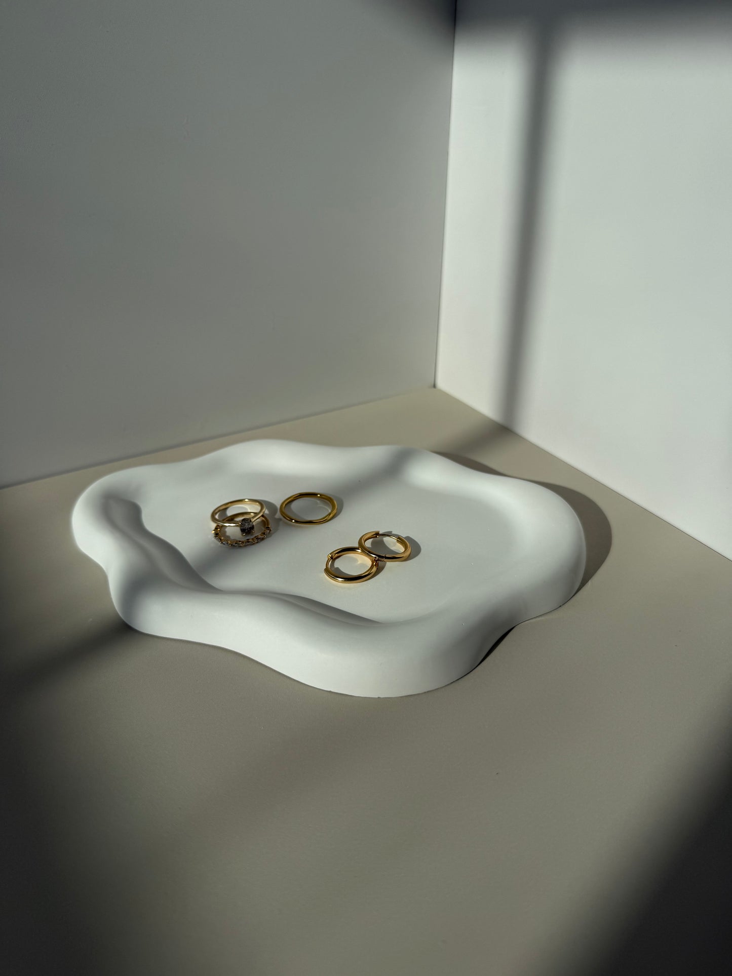 Cloud Tray