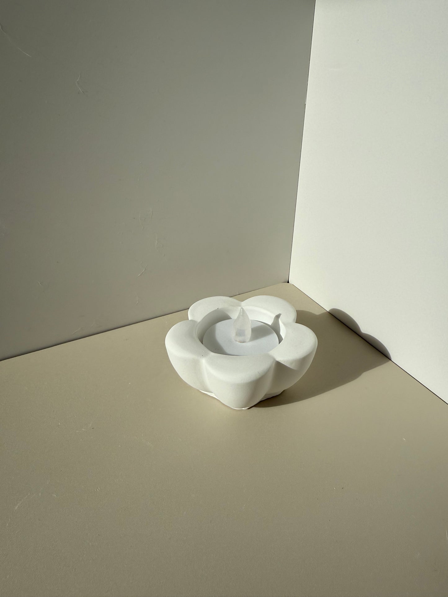 Tea Light Flower Holder
